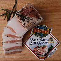 �������āA�e��̃��[�J�[�����i�������Ă��܂��B