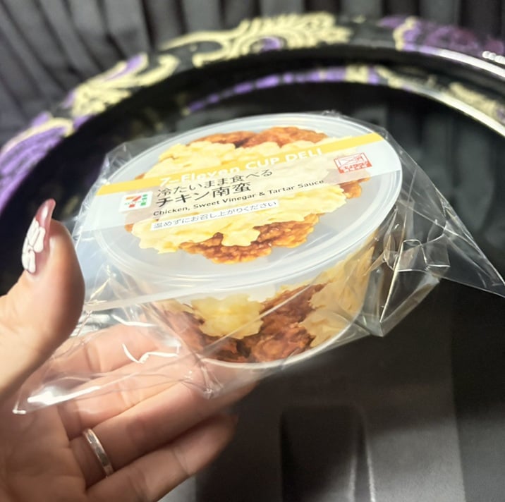 セブンイレブン人気商品ベスト10, ファミマ 人気商品, ローソン 人気商品, セブンイレブン 金のシリーズ, ローソン 人気商品ランキング, セブンイレブン 蒙古タンメン, コンビニ 人気ランキング, コンビニ おすすめ商品