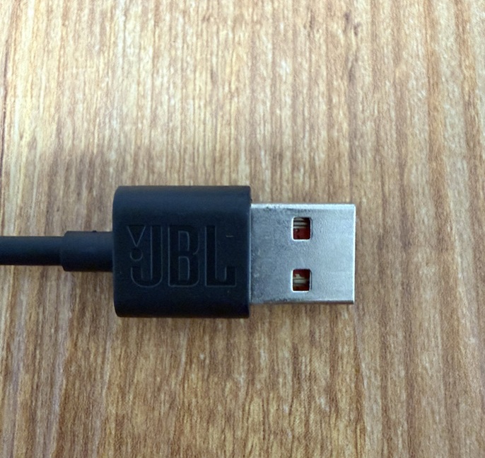 usb コンセント 100均 セリア