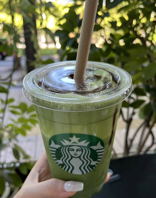 スタバ ベンティ 頼む人, スタバ ベンティ タンブラー, スタバ ベンティ 値段, スタバ ベンティ より 大きい, スタバ ベンティ の 上, スタバ ベンティ アメリカ, スタバサイズ, スタバ グランデ 量