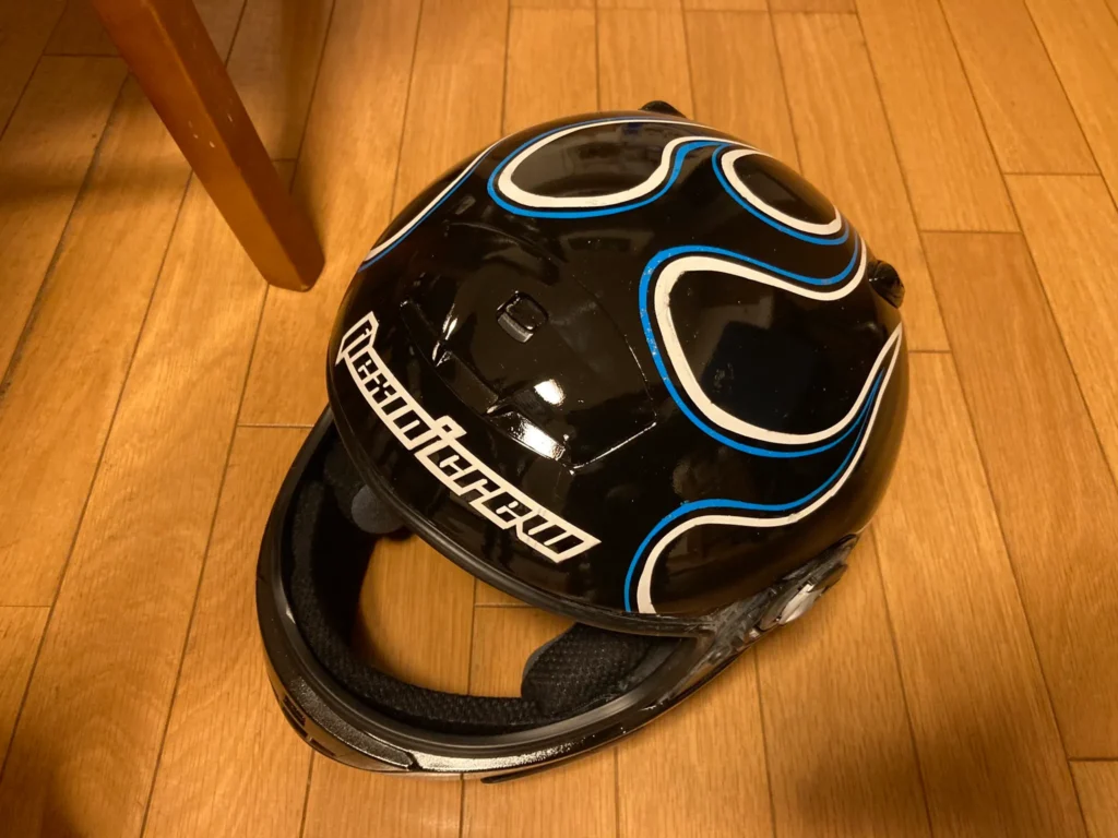 落としたヘルメットは使い続けても大丈夫ですか?