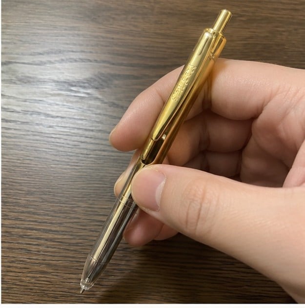 ドンキの文房具売り場はどこにある?